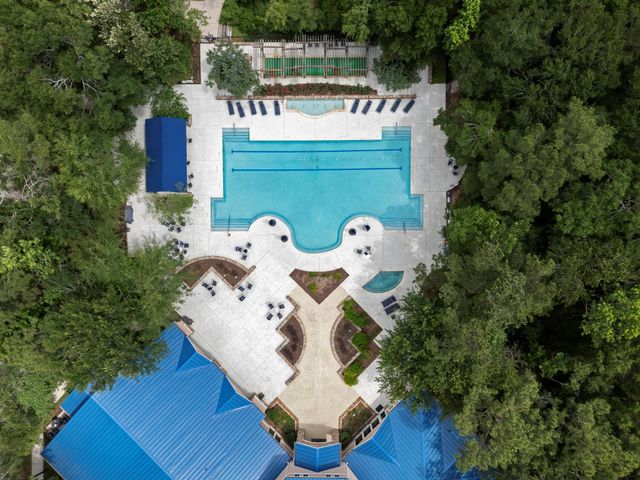 74 Shannon Green Court, The Woodlands, TX 77384