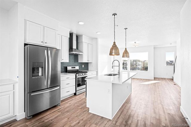 2676 W 68th Avenue, Denver, CO 80221