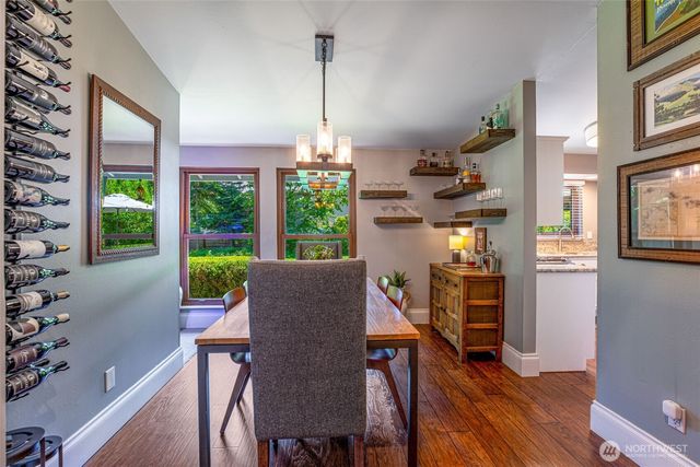 1905 216th Avenue SE, Sammamish, WA 98075