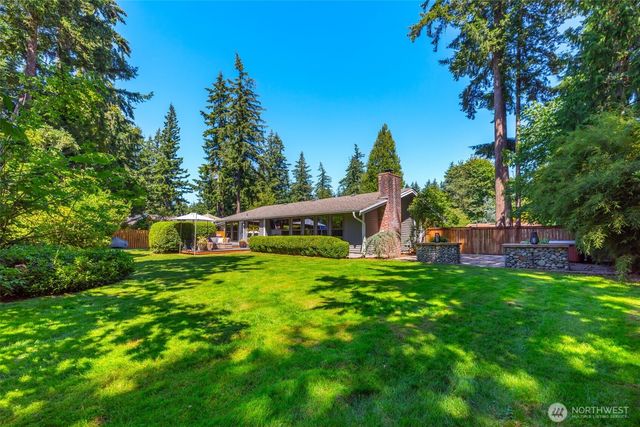 1905 216th Avenue SE, Sammamish, WA 98075