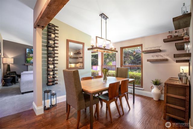 1905 216th Avenue SE, Sammamish, WA 98075