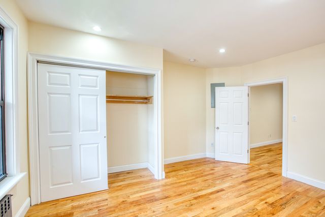 180 Willow Street 1st FL, Waterbury, CT 06710