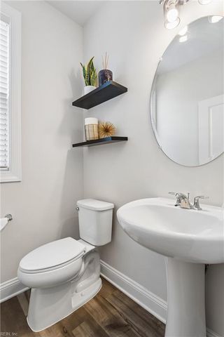 1510 Stanford LN, Newport News, VA 23608