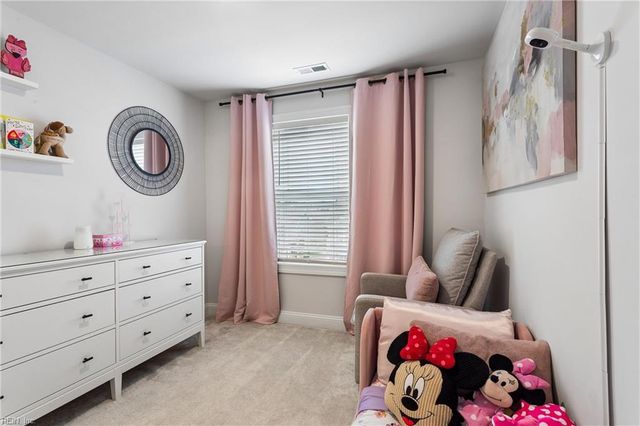 1510 Stanford LN, Newport News, VA 23608