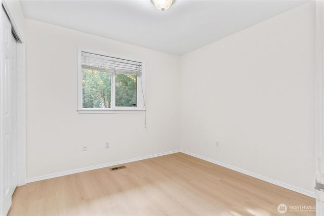 16576 NE 97th Place, Redmond, WA 98052