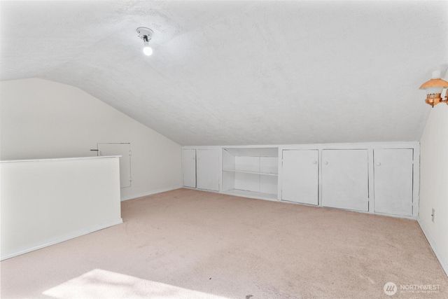 16576 NE 97th Place, Redmond, WA 98052