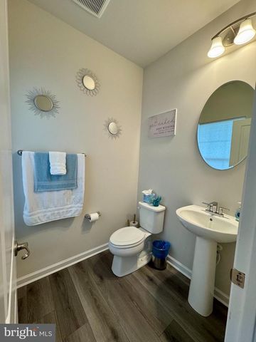 203 BRAEBURN DR, Atglen, PA 19310