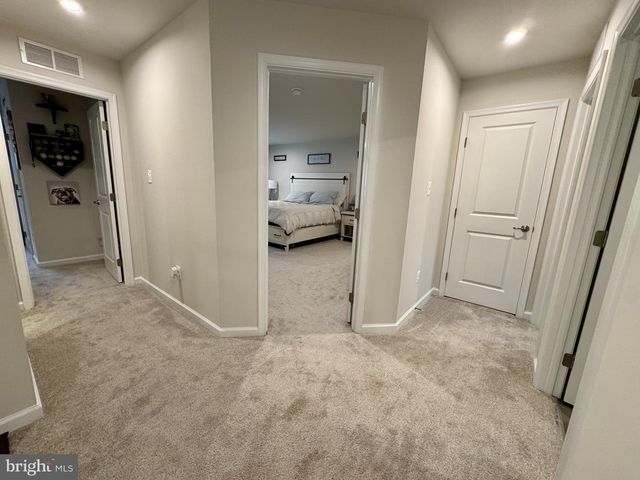 203 BRAEBURN DR, Atglen, PA 19310