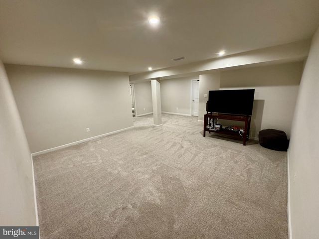 203 BRAEBURN DR, Atglen, PA 19310