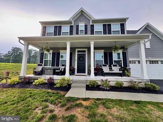 203 BRAEBURN DR, Atglen, PA 19310