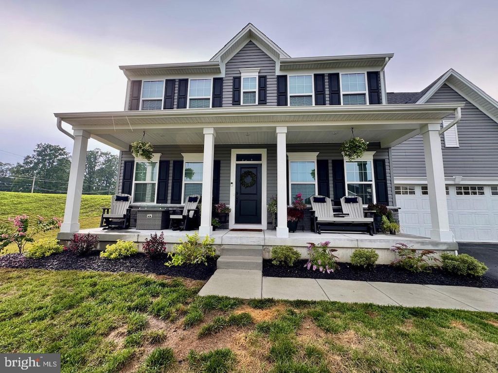 203 BRAEBURN DR, Atglen, PA 19310