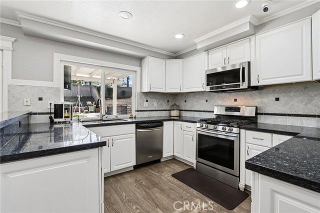 1278 Millbrook, Corona, CA 92882