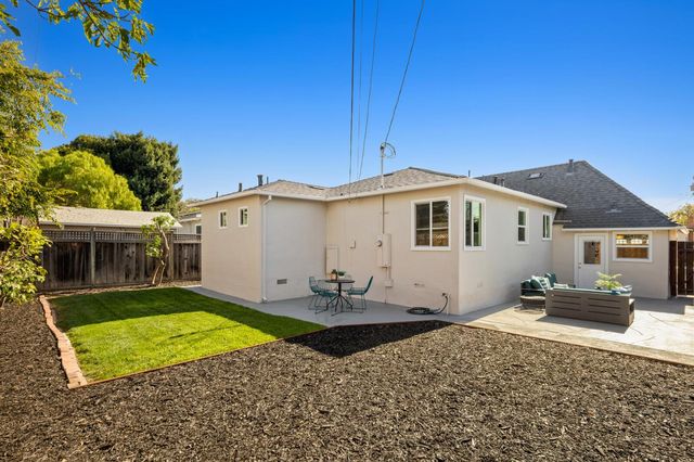 725 Guildford Avenue, San Mateo, CA 94402