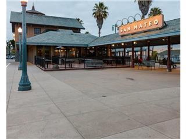 725 Guildford Avenue, San Mateo, CA 94402