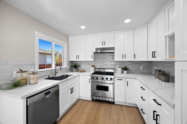 725 Guildford Avenue, San Mateo, CA 94402