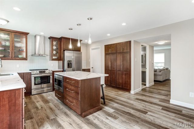 11825 Villa Dorado Drive, Unincorporated, MO 63146