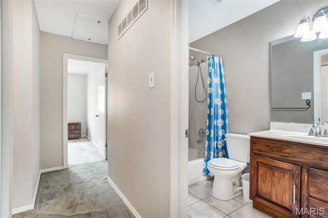 11825 Villa Dorado Drive, Unincorporated, MO 63146