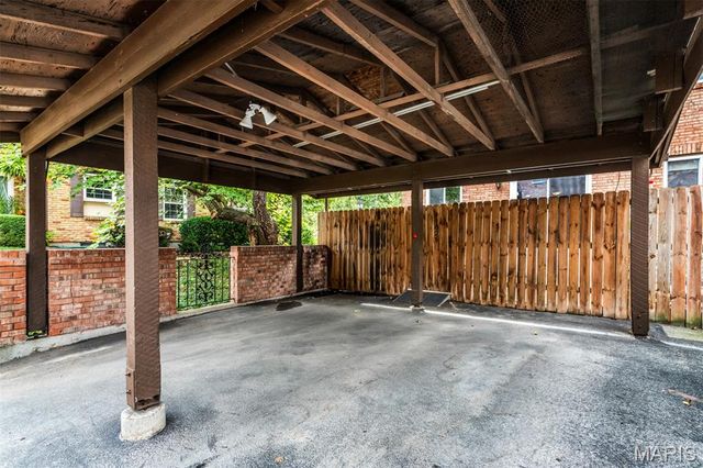 11825 Villa Dorado Drive, Unincorporated, MO 63146