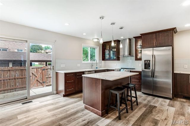 11825 Villa Dorado Drive, Unincorporated, MO 63146