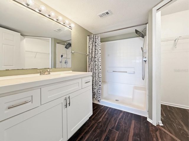 5124 PARK CENTRAL DRIVE 527, Orlando, FL 32839