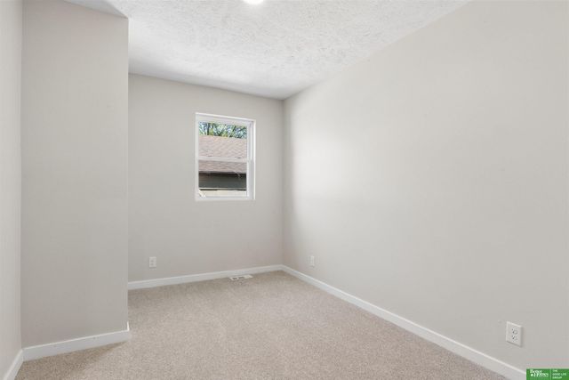 4126 N 43 Street, Omaha, NE 68111