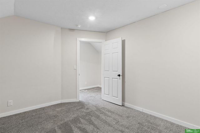 4126 N 43 Street, Omaha, NE 68111