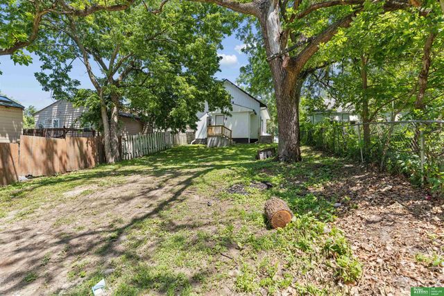 4126 N 43 Street, Omaha, NE 68111