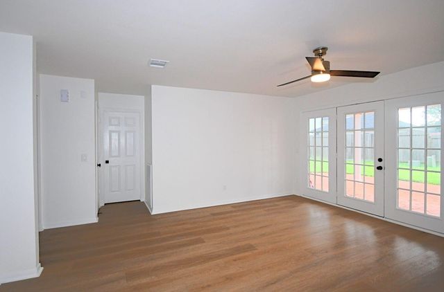 15411 Robin Grove Court, Cypress, TX 77433