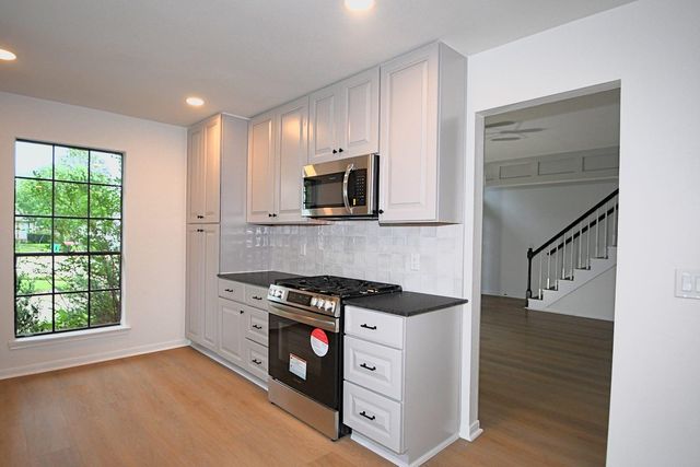 15411 Robin Grove Court, Cypress, TX 77433