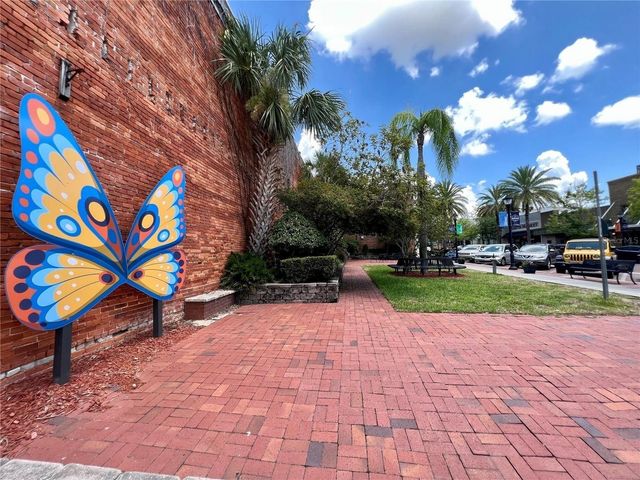 16915 CUMBERMOORE LANE, Umatilla, FL 32784