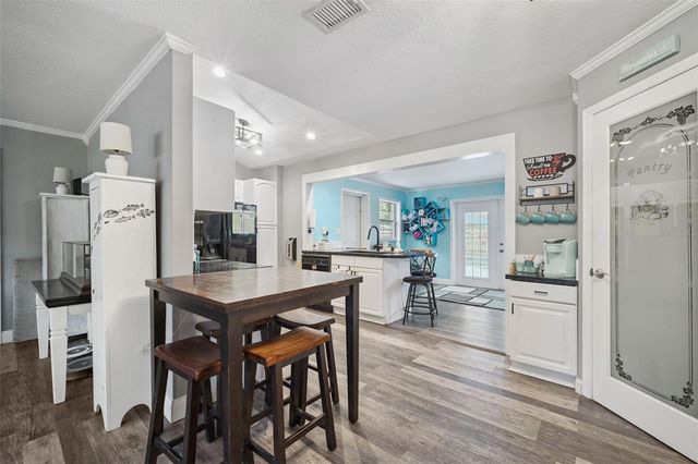 16915 CUMBERMOORE LANE, Umatilla, FL 32784