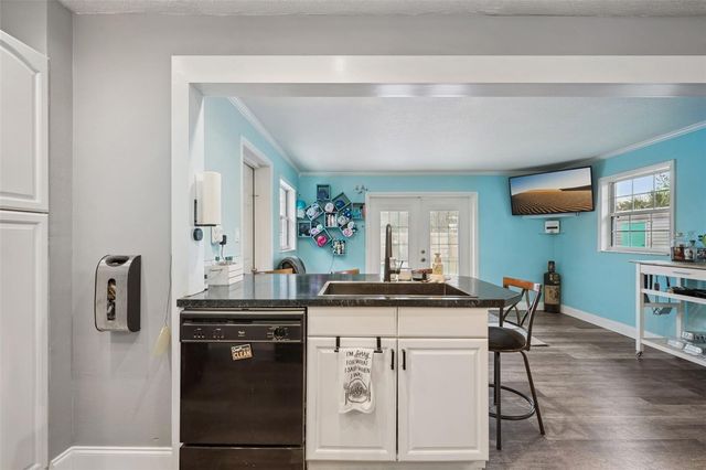 16915 CUMBERMOORE LANE, Umatilla, FL 32784