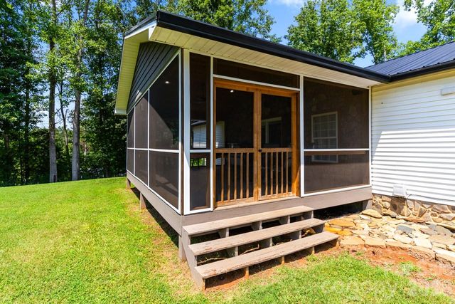 393 Cedar Grove Church Road, Vale, NC 28168