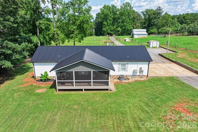 393 Cedar Grove Church Road, Vale, NC 28168
