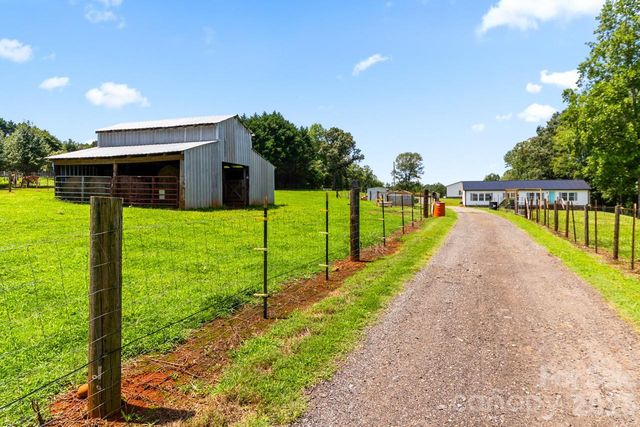 393 Cedar Grove Church Road, Vale, NC 28168