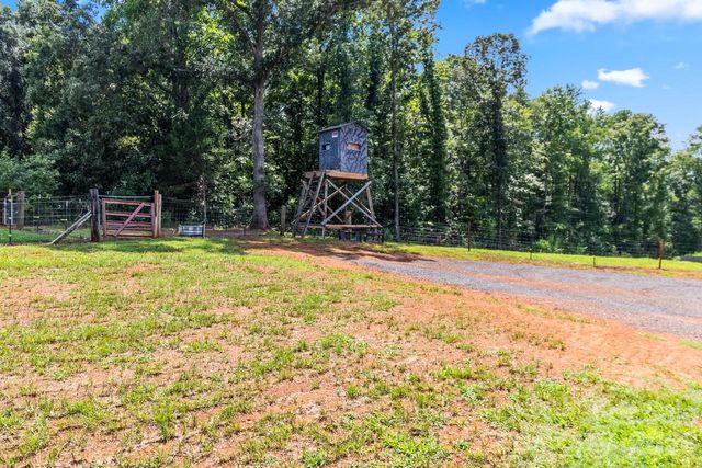 393 Cedar Grove Church Road, Vale, NC 28168