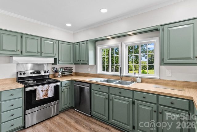 393 Cedar Grove Church Road, Vale, NC 28168