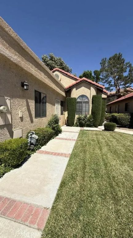 11619 Ash, Apple Valley, CA 92308