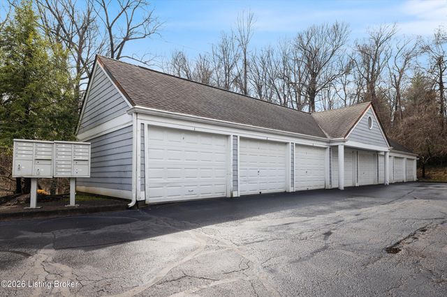 750 Zorn Ave 52, Louisville, KY 40206