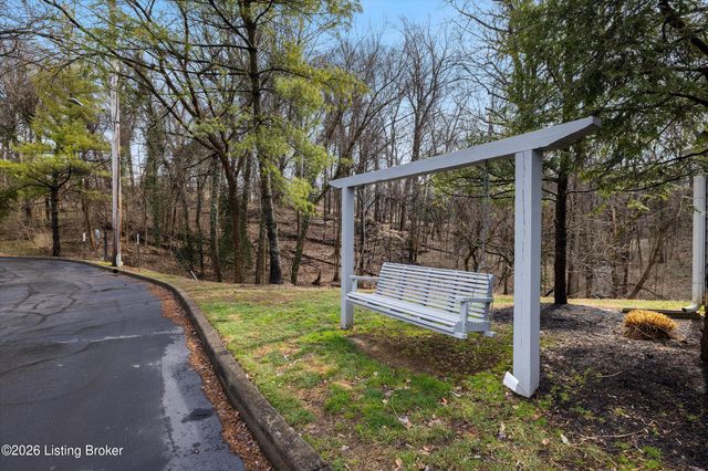 750 Zorn Ave 52, Louisville, KY 40206