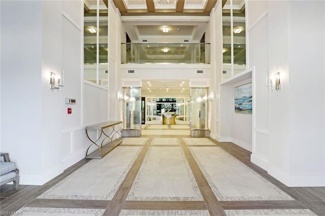 6573 Marissa LOOP # 1902, Naples, FL 34108