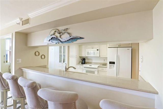 6573 Marissa LOOP # 1902, Naples, FL 34108