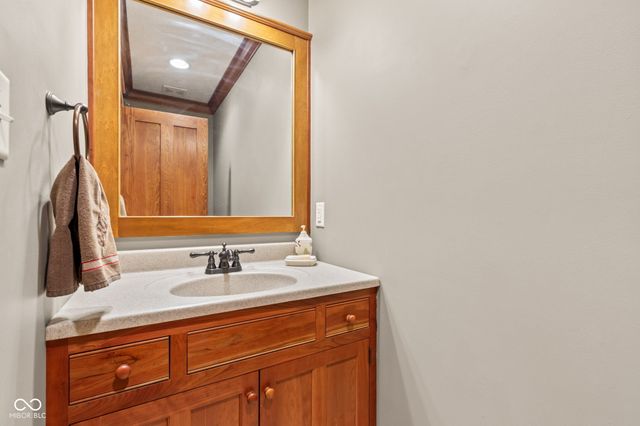 3380 S 875 E, Zionsville, IN 46077