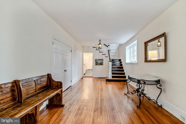 114 LLANFAIR RD, Ardmore, PA 19003
