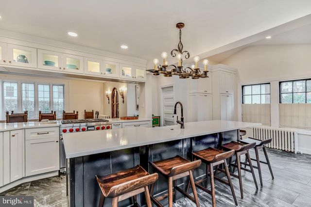114 LLANFAIR RD, Ardmore, PA 19003