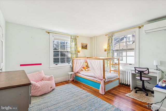 114 LLANFAIR RD, Ardmore, PA 19003