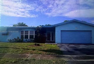 3700 NW 25th Street, Lauderdale Lakes, FL 33311