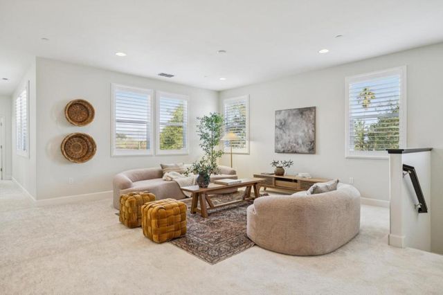 803 Sunrise Drive, Gilroy, CA 95020