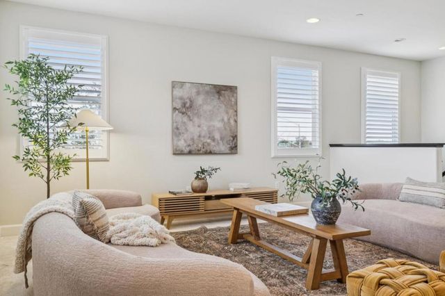 803 Sunrise Drive, Gilroy, CA 95020