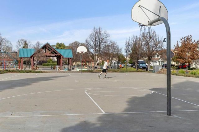 803 Sunrise Drive, Gilroy, CA 95020